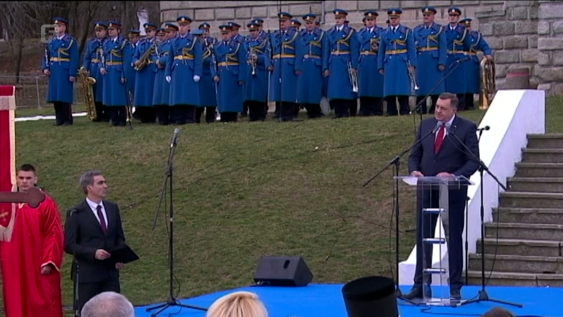 Dodik: Srbi imaju dvije države